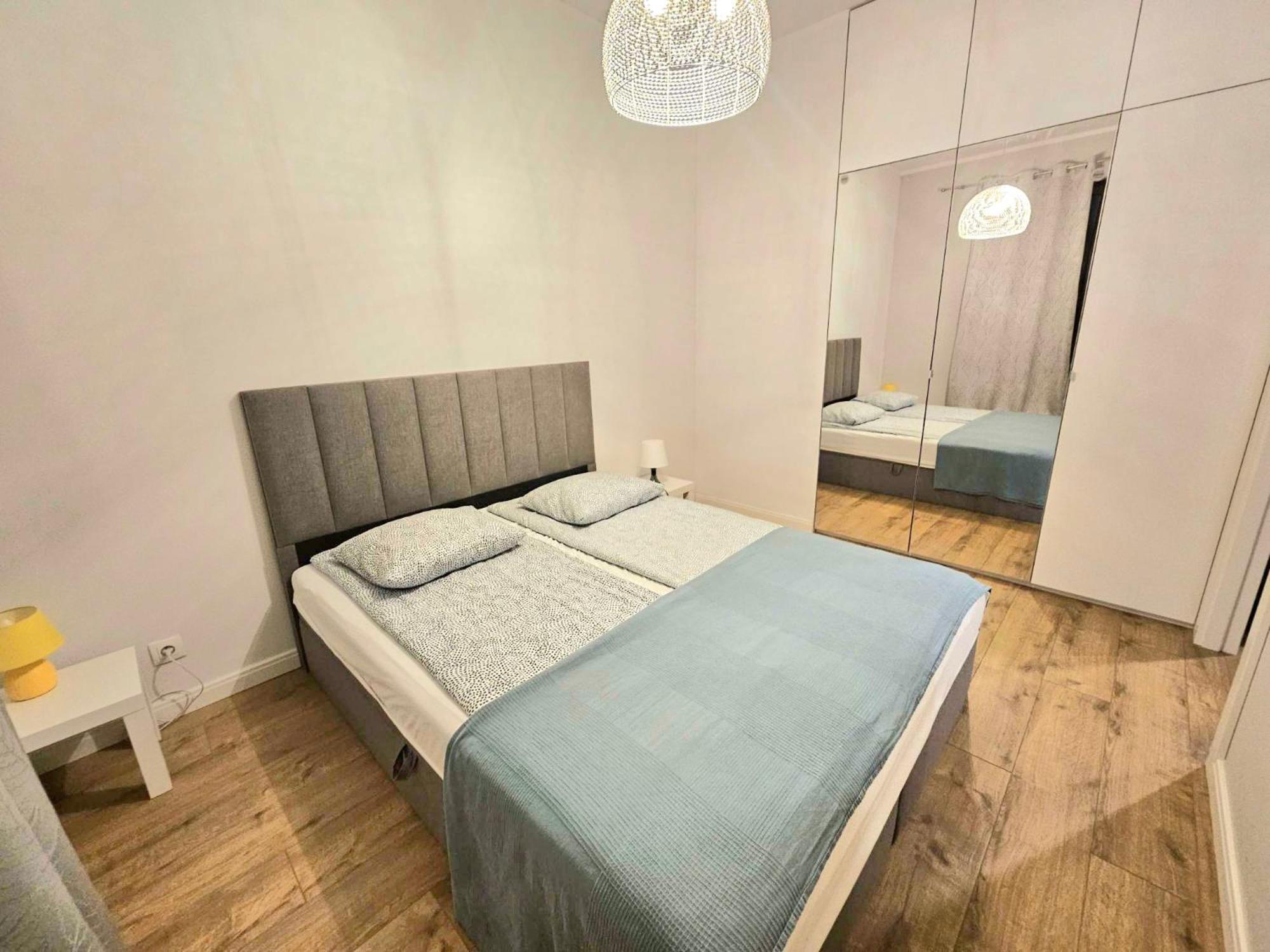 First -- Green Zoliborz Apartment 4 Варшава Екстериор снимка